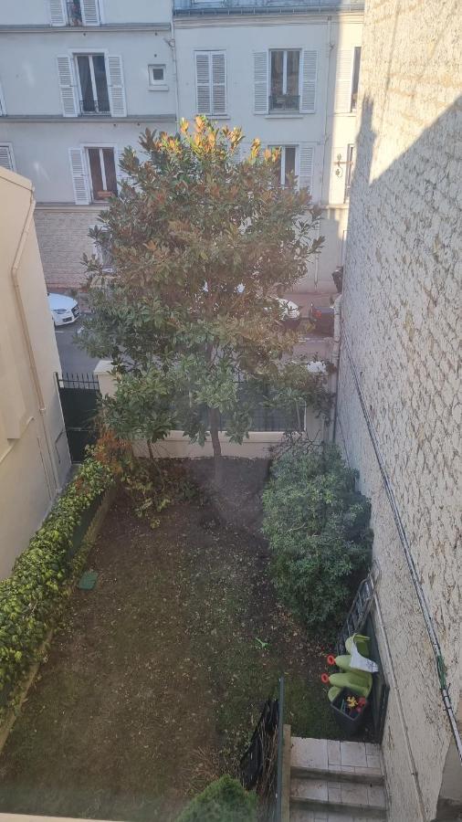 Appartement Luxueux Dans Maison Bourgeoise Parisienne 르발루아페레 외부 사진